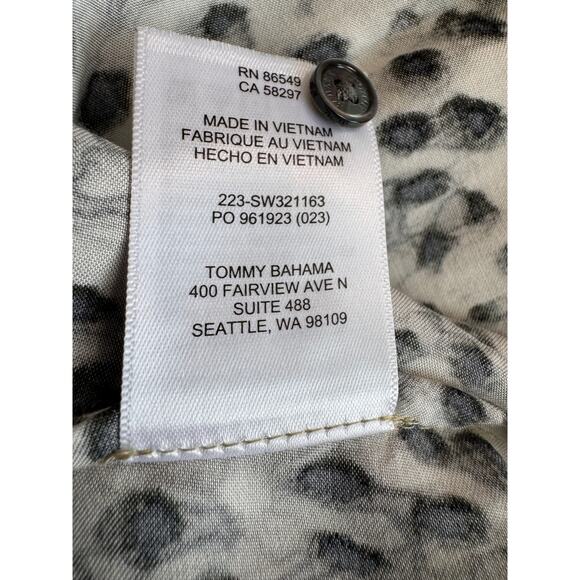 New TOMMY BAHAMA Women's Leopard Print Long Sleeve Button Up Shirt Size XS - Picture 6 of 6